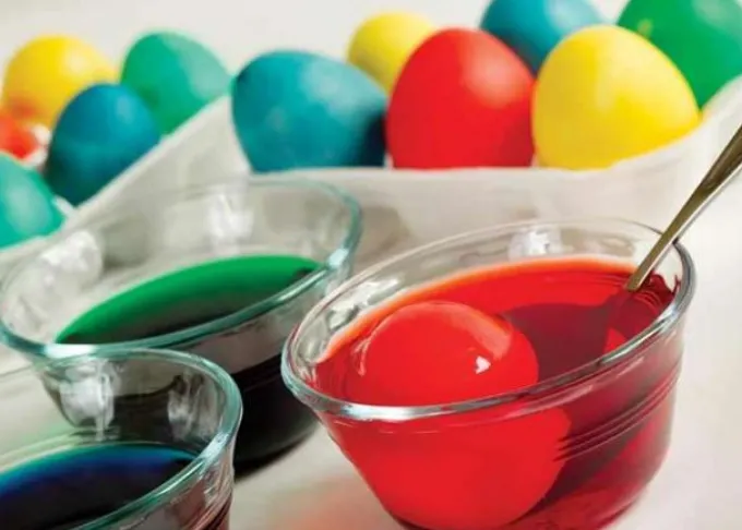 Coloranti per uova di Pasqua