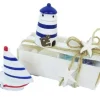 Faro bianco e barca
