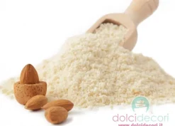 Frutta secca: farina di mandorla