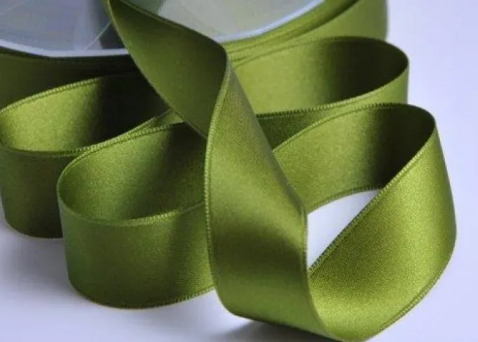 Nastro raso 25 mm verde bottiglia