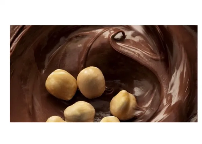Nocciolita suprema
